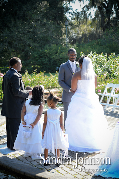 Best 310 Lakeside wedding photographer - Sandra Johnson (SJFoto.com)